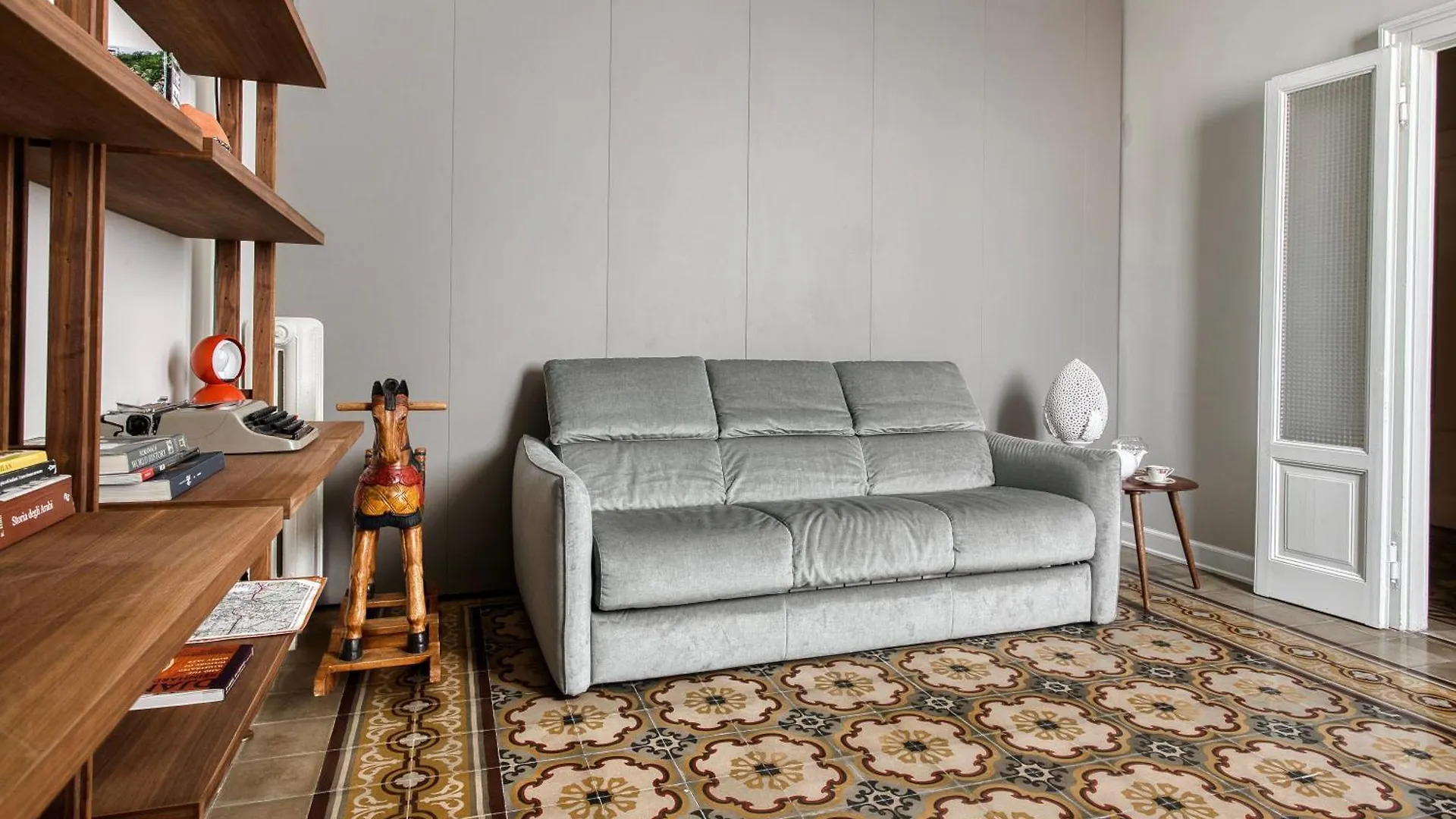 Navigli, 90 Square Meters, Free Parking Ripa Ticinese Apartment Milan
