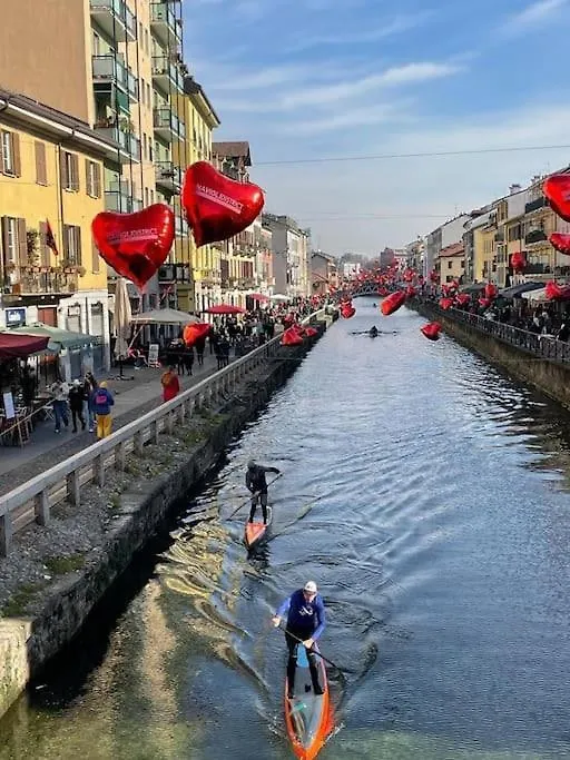 Navigli, 90 Square Meters, Free Parking Ripa Ticinese Apartment Milan