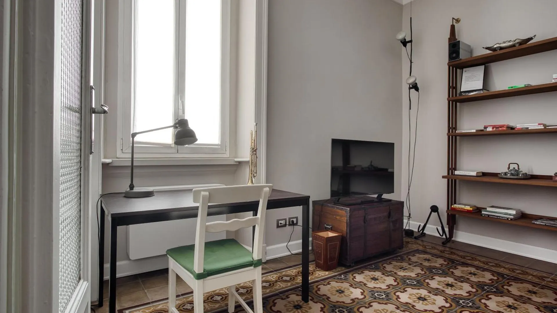 Navigli, 90 Square Meters, Free Parking Ripa Ticinese Apartment Milan Italy